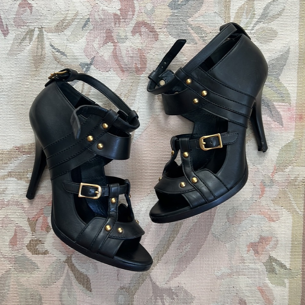 Gucci black leather strappy heals with studded accents